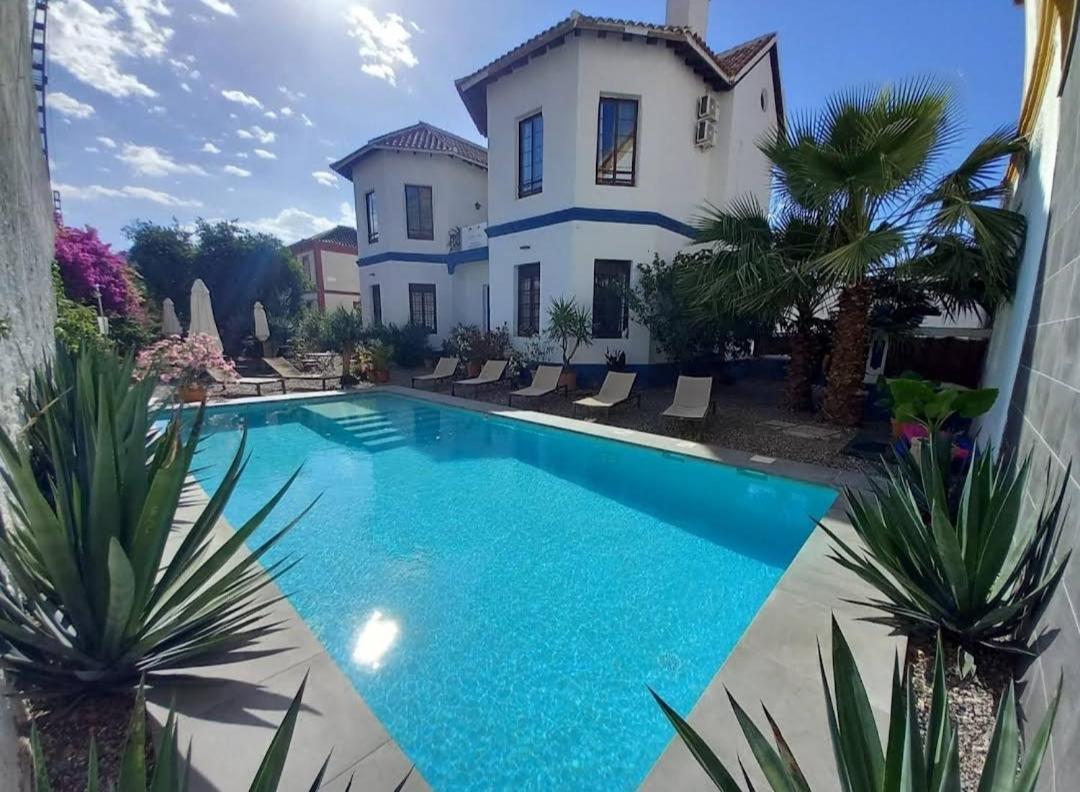 Bed and Breakfast El Cielo Azul Эль-Чорро Экстерьер фото